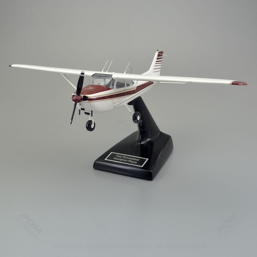 Cessna 172H Skyhawk Model Airplane | Factory Direct Models