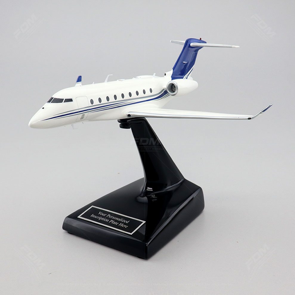 Gulfstream G280 Scale Model Airplane