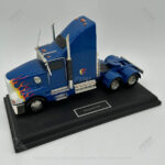 Kenworth T604 Scale Model