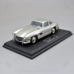 Mercedes-Benz 300 SL Scale Model