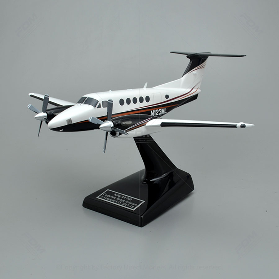 MDVAAM72037 1:72 Modelsvit A&A Models Beechcraft C-12 Huron - Sprue Brothers Models LLC