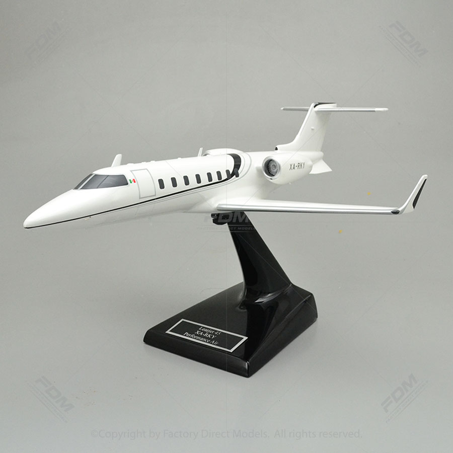 EXECUTIVE SERIES MODEL AIRCRAFT LEAR 45 1/35 NEW LIVERYBNH10935 