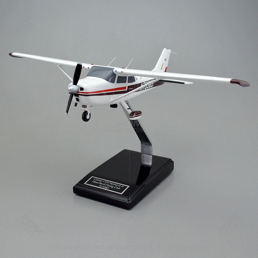 1724131099_cessna_172n_skyhawk